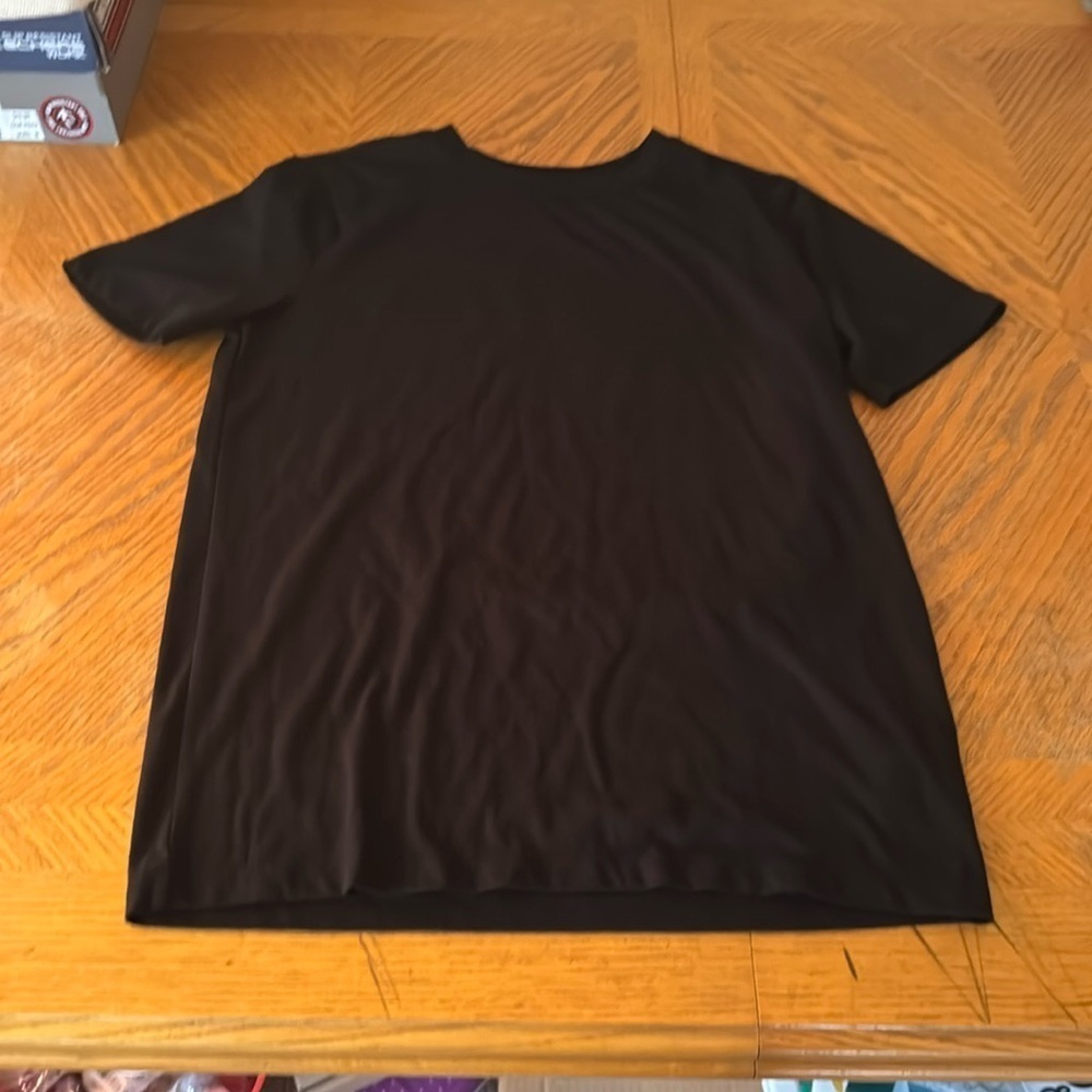 Euc Old Navy black short sleeve shirt